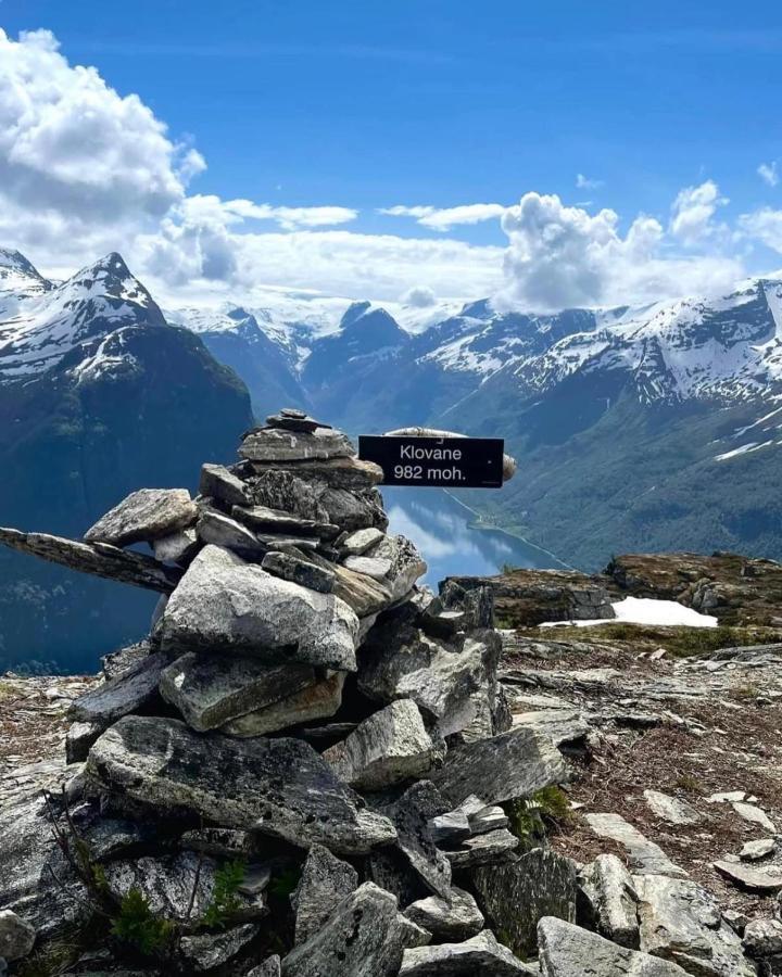 Sunde Panorama Lägenhet Olden Exteriör bild